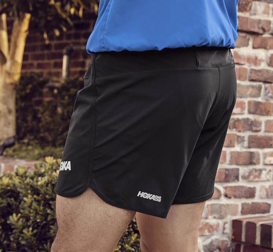 Hoka One One Mens Shorts - Performance - Black - LFYJ37615